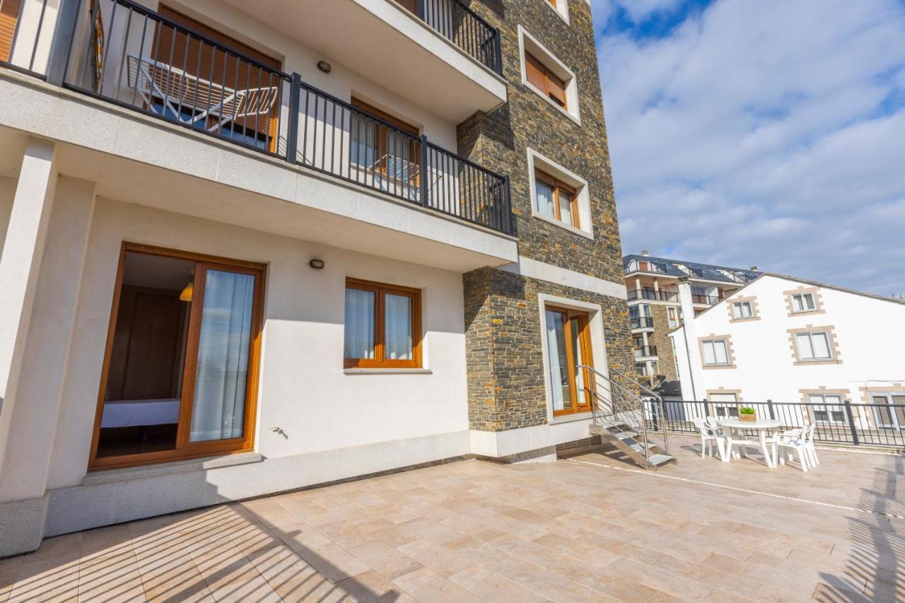 Apartagal-Playa De Llas, Foz Exterior foto