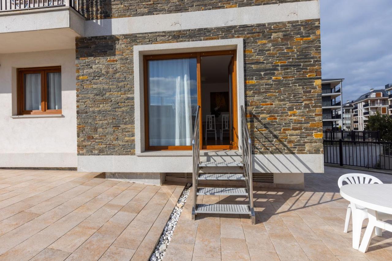 Apartagal-Playa De Llas, Foz Exterior foto